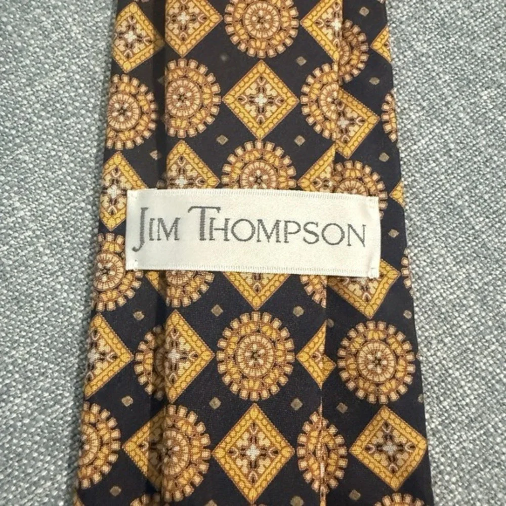 JIM THOMPSON Thai Silk Tie Dark Navy Blue Gold Medallion & Square Classic Design